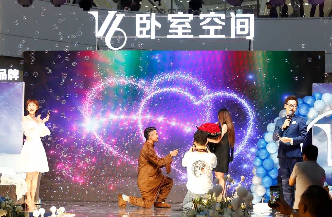 節日營銷千篇一律？看慕思V6如何用一場婚紗秀玩轉520