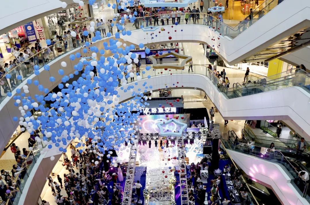 節日營銷千篇一律？看慕思V6如何用一場婚紗秀玩轉520