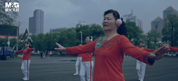 高考季，又被晨光暖哭了