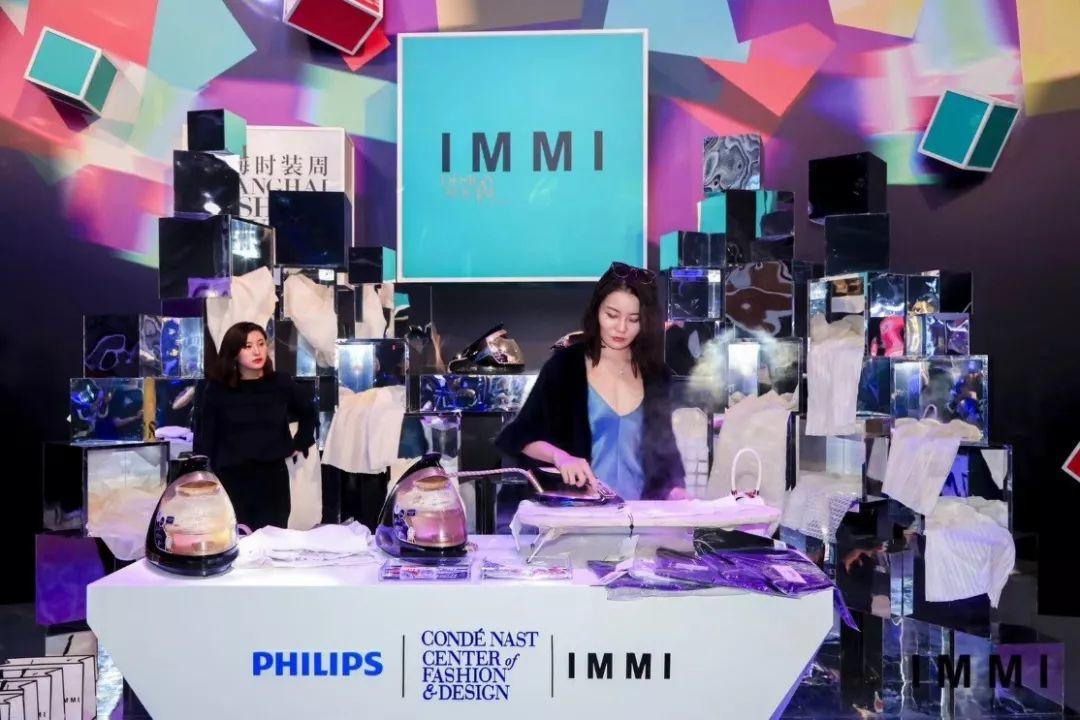 蒸戰時裝周,我只服飛利浦的這波“出界” 蒸戰時裝周,我只服飛利浦的這波“出界”