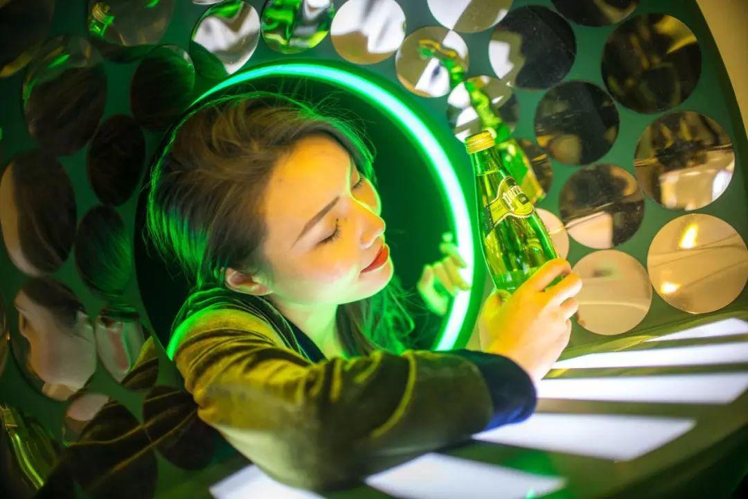 Perrier X設計上海跨界,打造快閃“空間站” Perrier X設計上海跨界,打造快閃“空間站”