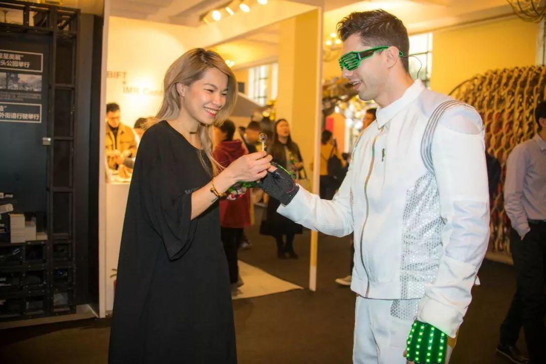 Perrier X設計上海跨界,打造快閃“空間站” Perrier X設計上海跨界,打造快閃“空間站”