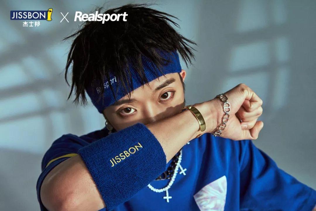 杰士邦,賣衣服了! 杰士邦,賣衣服了!