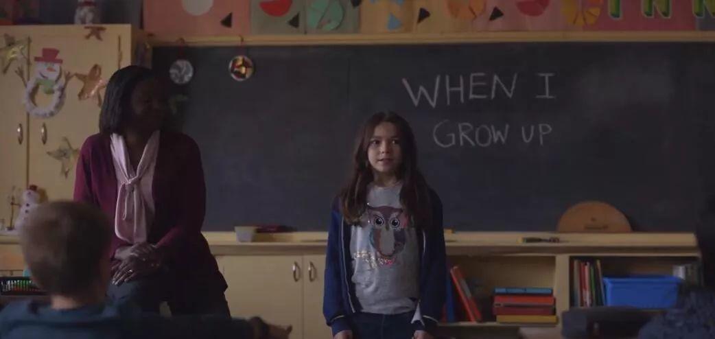 梅西百貨今年的圣誕廣告，老套路！