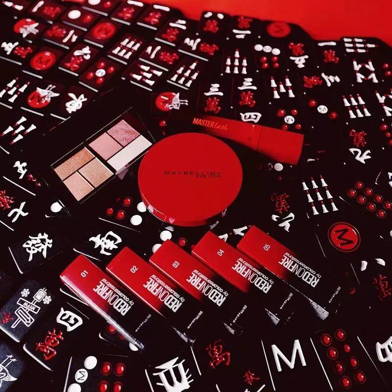 這些創(chuàng)意,讓2019年的營(yíng)銷界很有趣! 這些創(chuàng)意,讓2019年的營(yíng)銷界很有趣!