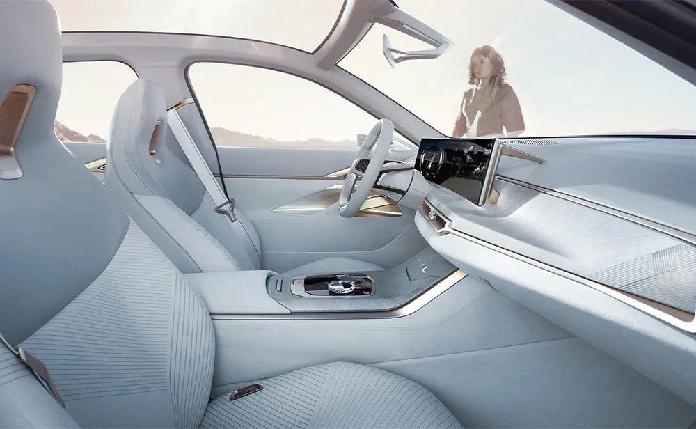 寶馬換LOGO了！