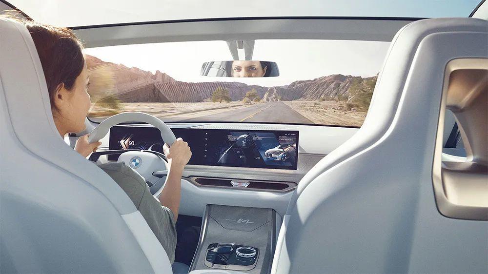 寶馬換LOGO了！