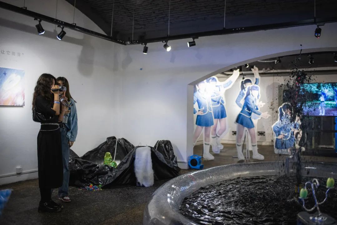 這波操作把夏天搞大了! 這波操作把夏天搞大了!