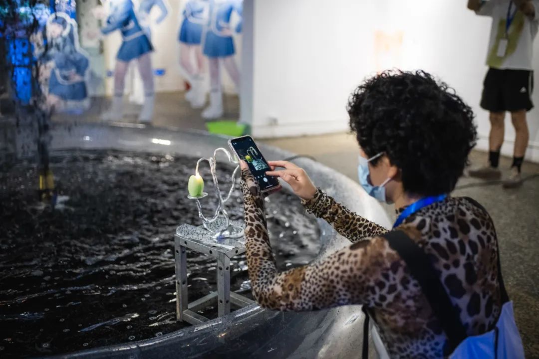 這波操作把夏天搞大了! 這波操作把夏天搞大了!