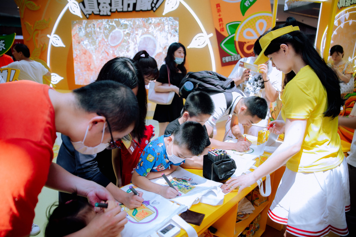 飲料也做盲盒營銷？會玩！