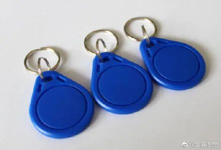 iPhone12藍(lán)色，翻車了？